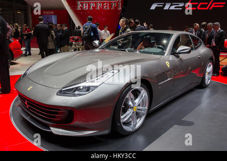 Genève, Suisse - 1 mars 2016 : Ferrari F12Berlinetta tdf illustré à la 86e International Salon Automobile de Genève à Palexpo, Genève. Banque D'Images