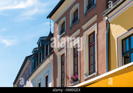 XANTEN, ALLEMAGNE - 07 septembre 2016 : Beaucoup de maisons autour de la place du marché ont façades colorées Banque D'Images