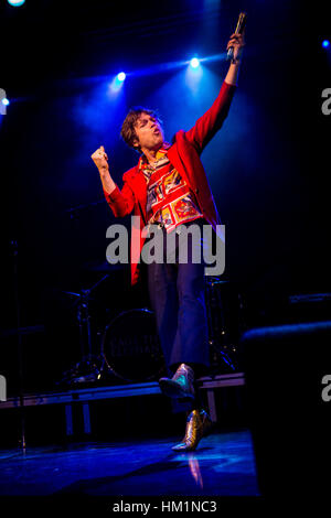 Milan, Italie. 31 janvier, 2017. Cage The Elephant en concert à Fabrique, Milan. Credit : Roberto Finizio/ Alamy Live News Banque D'Images