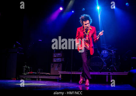 Milan, Italie. 31 janvier, 2017. Cage The Elephant en concert à Fabrique, Milan. Credit : Roberto Finizio/ Alamy Live News Banque D'Images