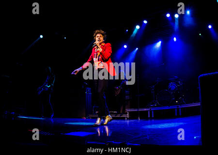 Milan, Italie. 31 janvier, 2017. Cage The Elephant en concert à Fabrique, Milan. Credit : Roberto Finizio/ Alamy Live News Banque D'Images