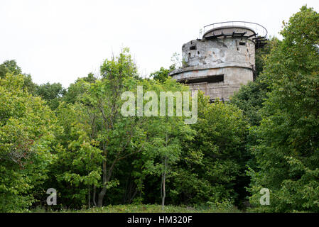 Tour de défense abandonnés, Paldiski ancienne base navale, péninsule Pakri, Tartu, Estonie Comté Banque D'Images