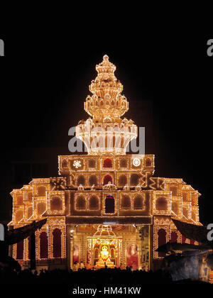 Décoration pour Ganesh festival. Pune, Maharashtra, Inde Banque D'Images