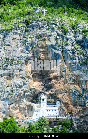 Monastère d'Ostrog, près de Danilovgrad au Monténégro Banque D'Images