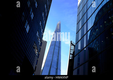 Les immeubles de bureaux dans la ville de Londres, Angleterre Banque D'Images