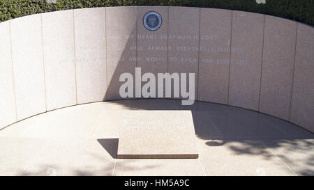 SIMI Valley, California, UNITED STATES - OCT 9th, 2014 : le président Ronald Reagan à la dernière demeure de la Bibliothèque présidentielle Banque D'Images