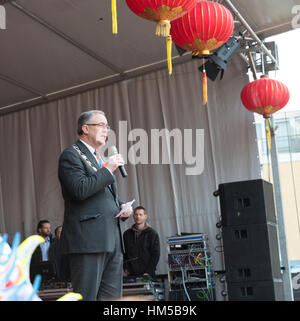 ROTTERDAM - Hollande,28 JANVIER 2016 : Maire de Rotterdam Aboutaleb pendant l'ouverture de la nouvelle année chinoise à Rotterdam le 28 janvier 2017, cette veille Banque D'Images