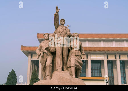 Monument situé en face du mausolée de Mao, Beijing, Chine Banque D'Images