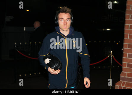 Tottenham Hotspur's Christian Eriksen arrive pour le premier match de championnat au stade de la lumière, Sunderland. Banque D'Images