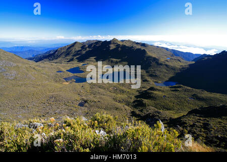 Lacs Las Morenas vu du sommet du Mont Chirripó, Costa Rica - la plus haute montagne de 3820m. Parc National Chirripó, Costa Rica. Banque D'Images