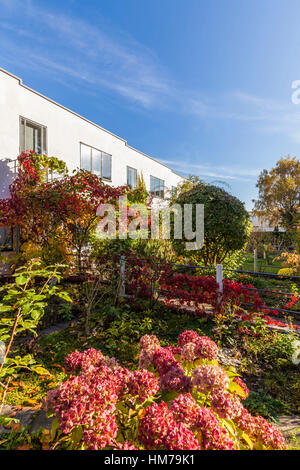 Allemagne, Baden-WÃ¼rttemberg, Stuttgart, Weissenhof, Weissenhof Estate, Terrasse maisons, jardins, architecte JJP Oud Banque D'Images