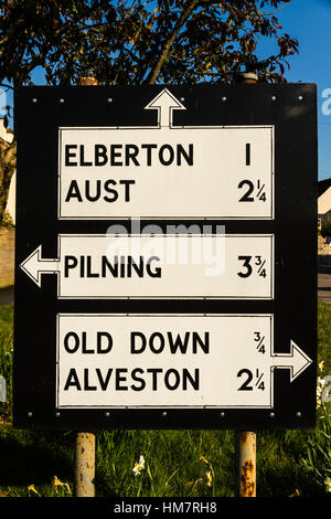 Vintage road sign comité pré-worboys près de Bristol sur le Royaume-Uni. Banque D'Images