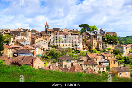 Vue sur le village de Belvès, Dordogne, France Banque D'Images