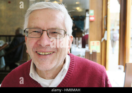 Restaurant Londres Angleterre man smiling Banque D'Images