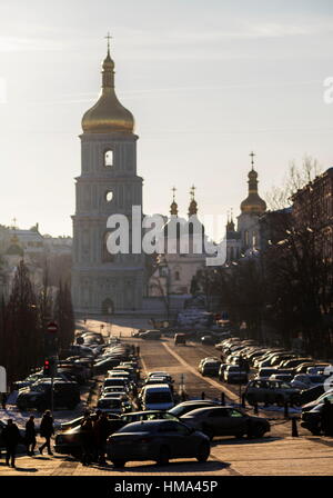 Kiev, Ukraine. Jan 31, 2017. L'Ukraine est journée ensoleillée avec du gel. -- Sofiskaya square en hiver, Kiev Crédit : Igor Golovniov/ZUMA/ZUMAPRESS.com/Alamy fil Live News Banque D'Images