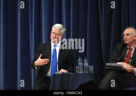 Fife, au Royaume-Uni. 2e Février, 2017. Sir Michael Fallon, député conservateur de Sevenoaks et secrétaire d'État à la défense, prend la parole à l'Université de St Andrews sur "Russie renaissante". Credit : Derek Allan/Alamy Live News Banque D'Images