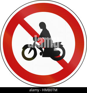 Un signe d'interdiction de la Corée du Sud - Pas de motos. Banque D'Images