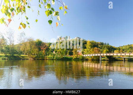 Gars am Kamp : ruines de château et église Gertrudskirche, rivière Kamp, Waldviertel, Niederösterreich, Basse Autriche, Autriche Banque D'Images