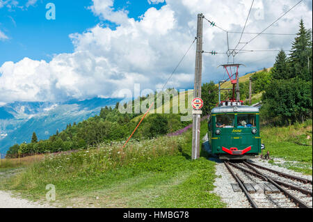 Le Tramway du Mont Blanc (TMB) (Alpes, Savoie). Banque D'Images