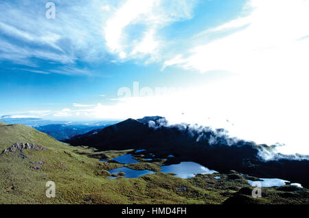 Lacs Las Morenas vu du sommet du Mont Chirripó, Costa Rica - la plus haute montagne de 3820m. Parc National Chirripó, Costa Rica. Banque D'Images