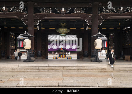 Le Temple Higashi Honganji (Shin le bouddhisme) , près de la gare de Kyoto, Japon Banque D'Images