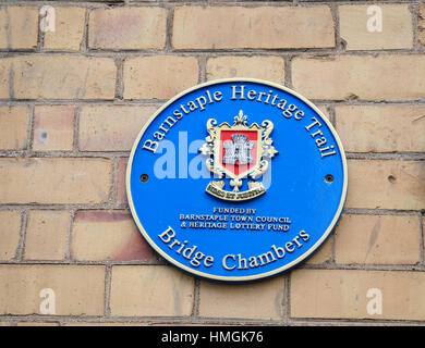Badge Bleu Pont de chambers, Barnstaple. Banque D'Images