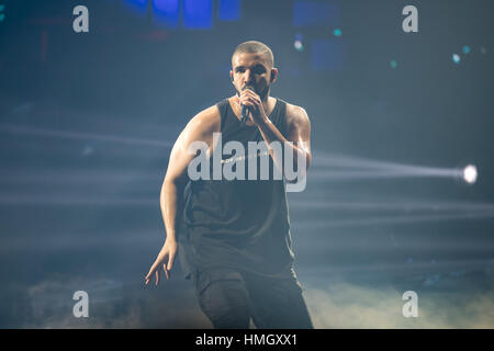 Londres, Royaume-Uni. 09Th Feb 2017. Londres, Angleterre. Drake, effectue le boy meets world tour à l'O2 Arena, l'Angleterre. Crédit : Jason Richardson/Alamy Live News Banque D'Images