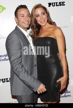 Hollywood, Californie, USA. 29 janvier, 2014. 29 janvier 2015 - Hollywood, Californie - Howie Dorough, Leigh Boniello. ''Les Backstreet Boys Show 'Em ce que vous êtes faits de'' Los Angeles Premiere tenue à l'ArcLight Cinemas Cinerama Dome. Crédit photo : F. Sadou/AdMedia Crédit : F. Sadou/AdMedia/ZUMA/Alamy Fil Live News Banque D'Images