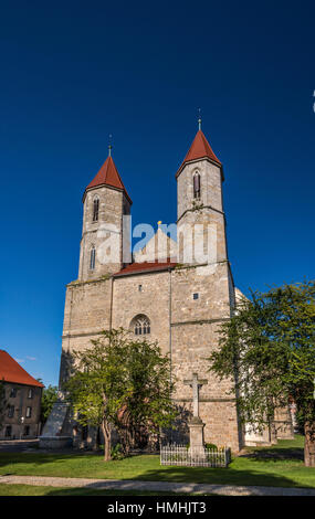 Église de l'Assomption, 14e siècle, de style gothique, à Lwowek Slaski, Basse Silésie, Pologne Banque D'Images