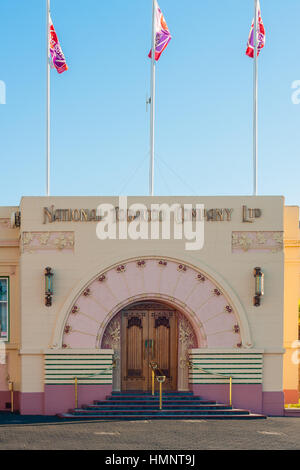 National Art déco du bâtiment du tabac un ancien entrepôt sur Ossian Street, dans la ville côtière de Napier, Nouvelle-Zélande Banque D'Images