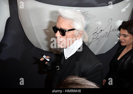 Berlin, Allemagne. 3, 2015. 03 février 2015 - Berlin, Allemagne - Karl Lagerfeld assiste à la "Corsa Karl und Choupette' Vernissage. Crédit photo : Timm/face à face/AdMedia/AdMedia Crédit : Timm/ZUMA/Alamy Fil Live News Banque D'Images