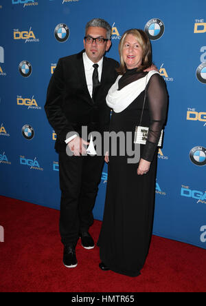 Los Angeles, USA. Feb, 2017 4. Les clients de la 69e assemblée annuelle Directors Guild of America Awards tenue à l'hôtel Beverly Hilton. Credit : Faye Sadou/AdMedia/ZUMA/Alamy Fil Live News Banque D'Images