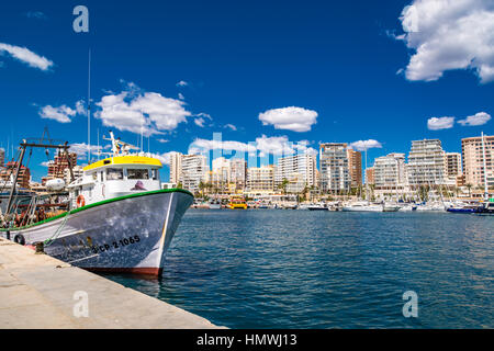 Calpe est une ville côtière située dans la comarque de la Marina Alta, dans la province d'Alicante, Communauté Valencienne, Espagne, par la mer Méditerranée. Banque D'Images