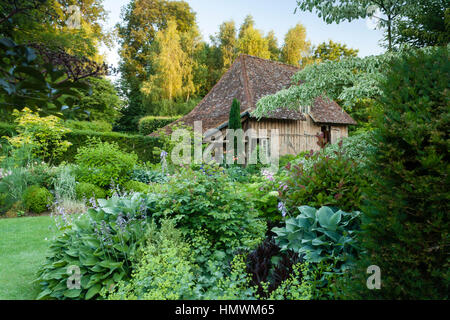 Jardins du pays d'Auge (mention obligatoire dans la légende ou le crédit photo) : le petit musée de l'outil dans la maison. Banque D'Images