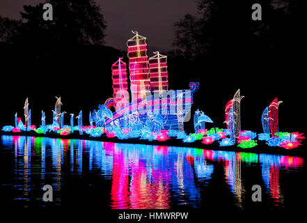 Festival des lanternes magiques chinois, Chiswick Gardens, Londres. Banque D'Images