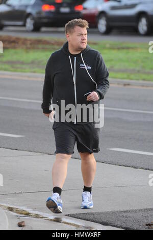 James Corden avec son fils Max à Brentwood avec : James Corden Où : Brentwood, California, United States Quand : 06 Jan 2017 Credit : WENN.com Banque D'Images