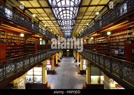 La belle de l'intérieur de la bibliothèque de l'état de l'Australie du Sud. Banque D'Images