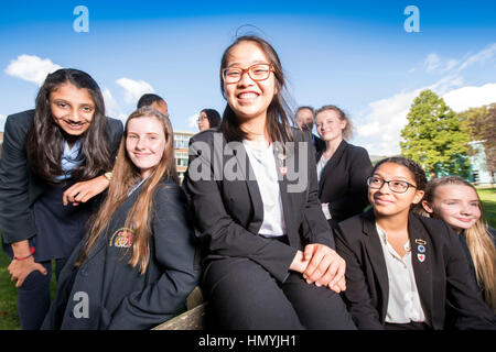 7-13 ans Filles de la King Edward VI School Camp Hill à Birmingham UK Banque D'Images