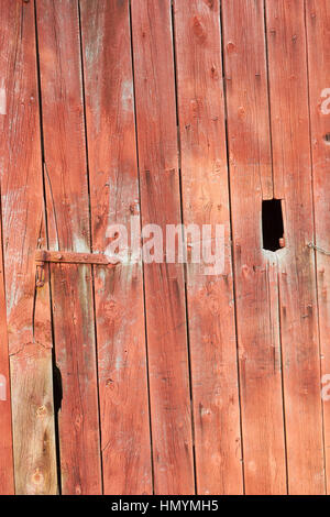 Vieille porte de grange, de la Suède, Scandinavie Banque D'Images