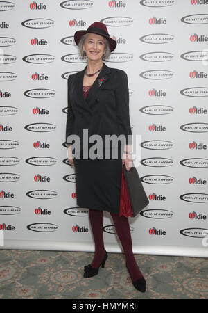 Maureen Lipman assistant à l'ancien de l'année des prix à des Simpsons dans le Strand, le centre de Londres. Banque D'Images