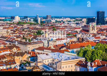 Vue aérienne sur le centre-ville de Zagreb en Croatie, les voyages en Europe. Banque D'Images