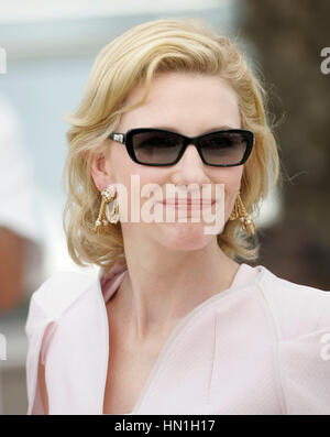 Cate Blanchett au photocall pour le film 'Robin des bois', à Cannes, France le 12 mai 2010. Photo par Francis Specker Banque D'Images