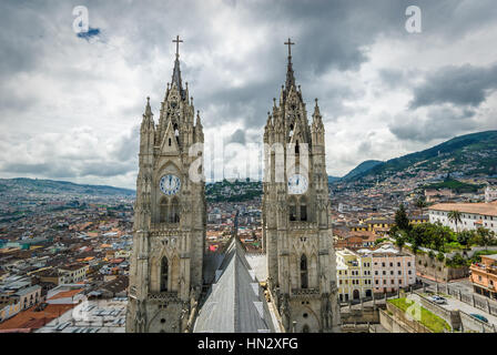 La Basilica del Voto Nacional, Quito, Équateur Banque D'Images