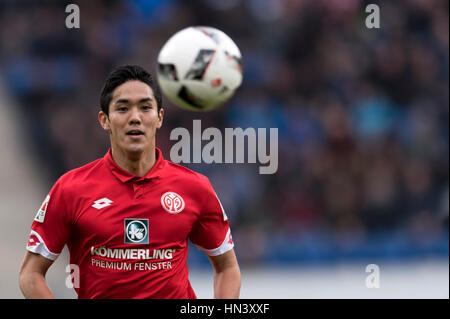 Berlin, Allemagne. Feb, 2017 4. Yoshinori Muto (Mainz) Football/soccer : match de Bundesliga entre TSG 1899 Hoffenheim 4-0 1.FSV Mainz 05 à Rhein-Neckar-Arena à Sinsheim, Allemagne . Credit : Maurizio Borsari/AFLO/Alamy Live News Banque D'Images