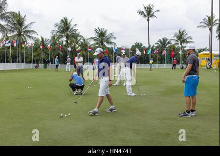 Kuala Lumpur, Malaisie. Feb 8, 2017. Vue générale au cours de la pratique de l'avant du championnat 2017 Maybank à Saujana Golf and Country Club le 8 février 2017 à Kuala Lumpur, Malaisie. Crédit : Chris Jung/ZUMA/Alamy Fil Live News Banque D'Images