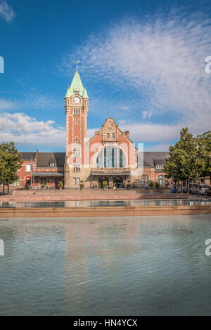 La façade de la gare de Colmar Banque D'Images