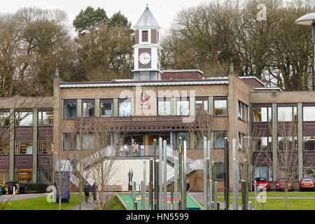 Vue sur le bâtiment principal du campus campus de l'Université Keele à Newcastle-under-Lyme Staffordshire England UK dans les poteries près de Stoke-onTrent. Banque D'Images