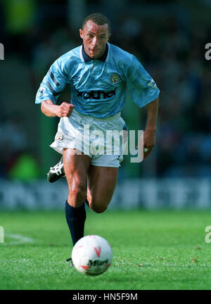 TERRY PHELAN Manchester City FC 21 Septembre 1992 Banque D'Images