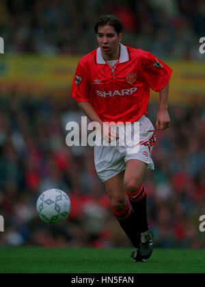 DARREN FERGUSON MANCHESTER UNITED FC 27 Septembre 1992 Banque D'Images