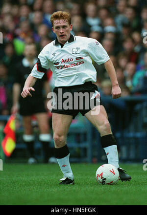 MARK PEMBRIDGE DERBY COUNTY FC 12 Octobre 1992 Banque D'Images